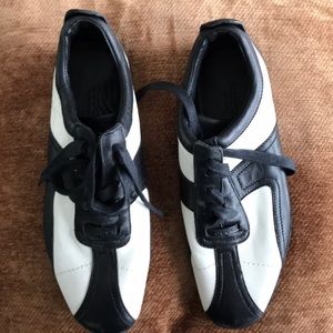 Gucci loafers/ sneakers/